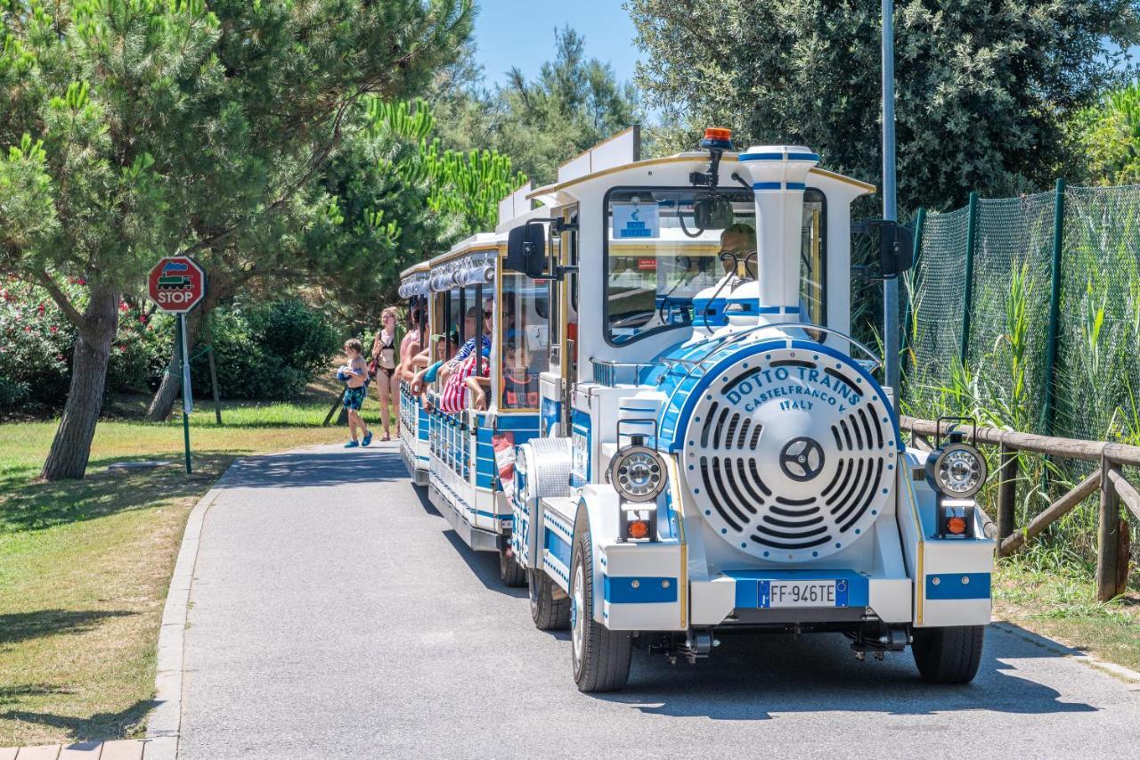 Camping Marelago Hotel Caorle Exterior photo